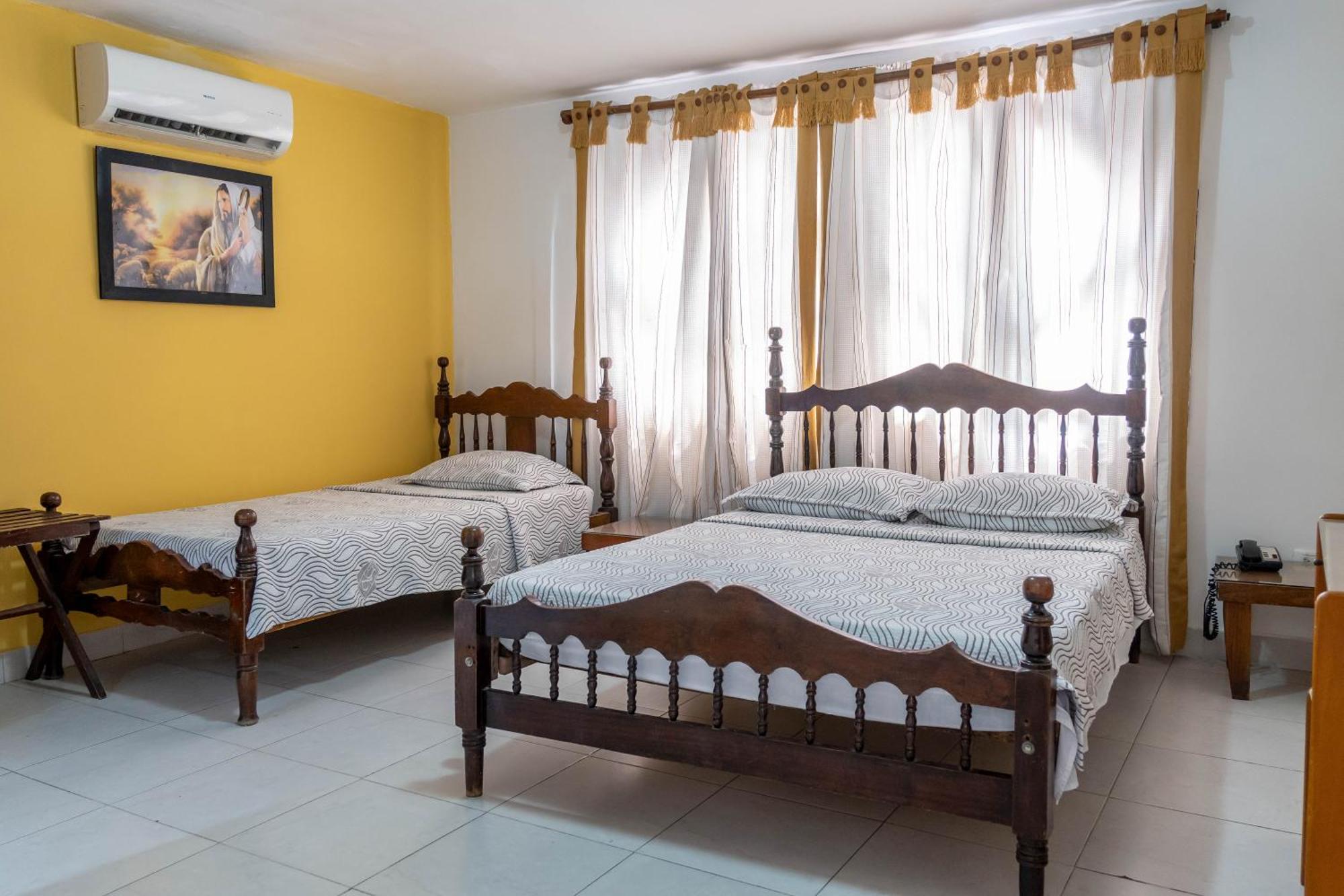Hotel Veleros Cartagena ภายนอก รูปภาพ