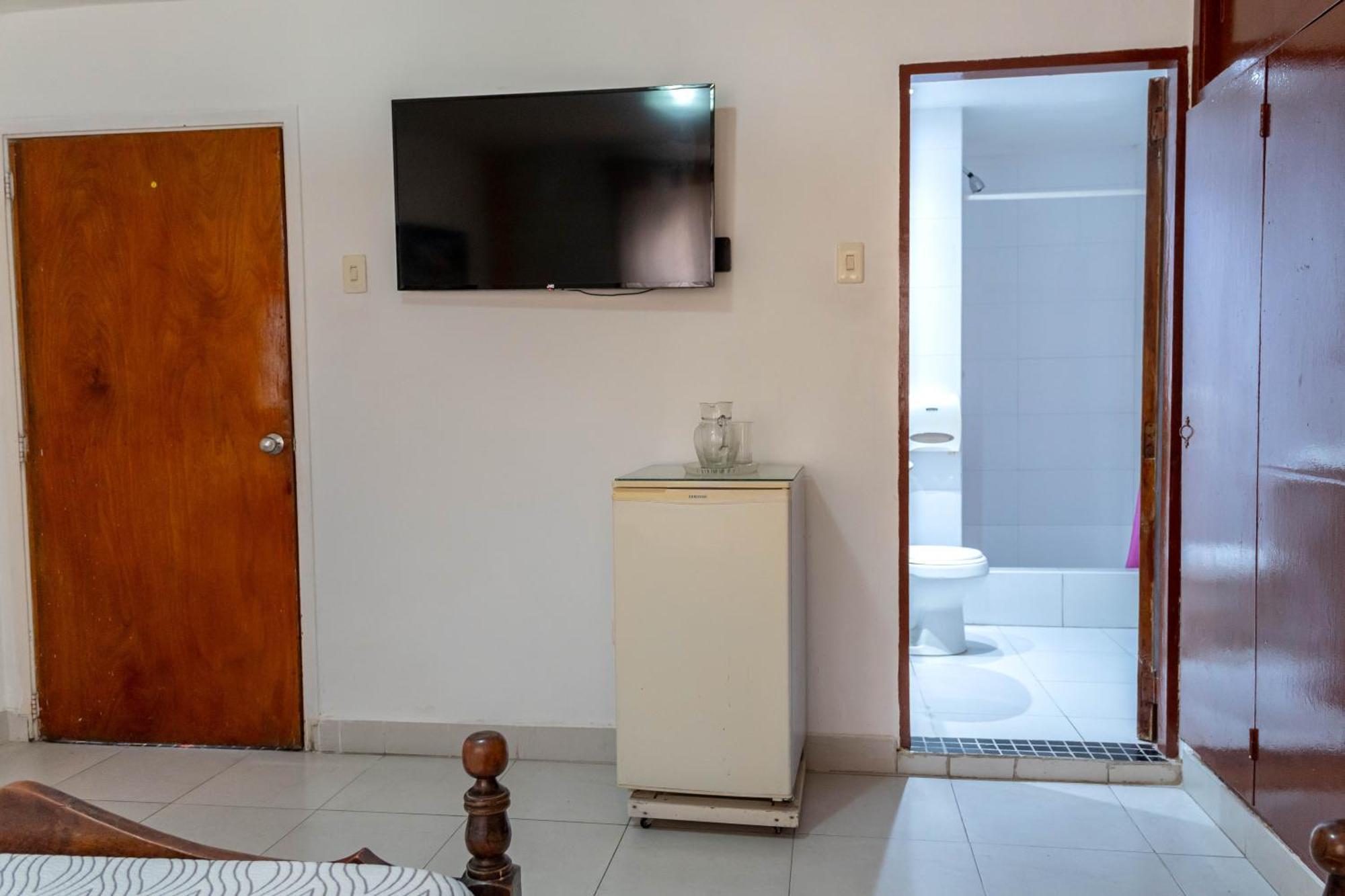 Hotel Veleros Cartagena ภายนอก รูปภาพ