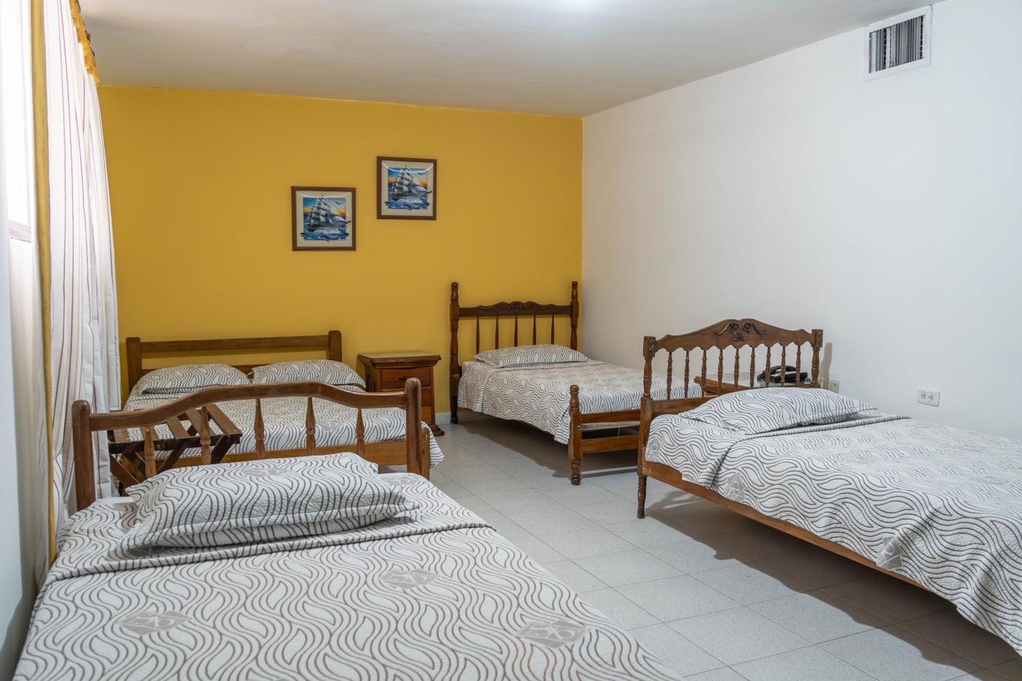 Hotel Veleros Cartagena ภายนอก รูปภาพ