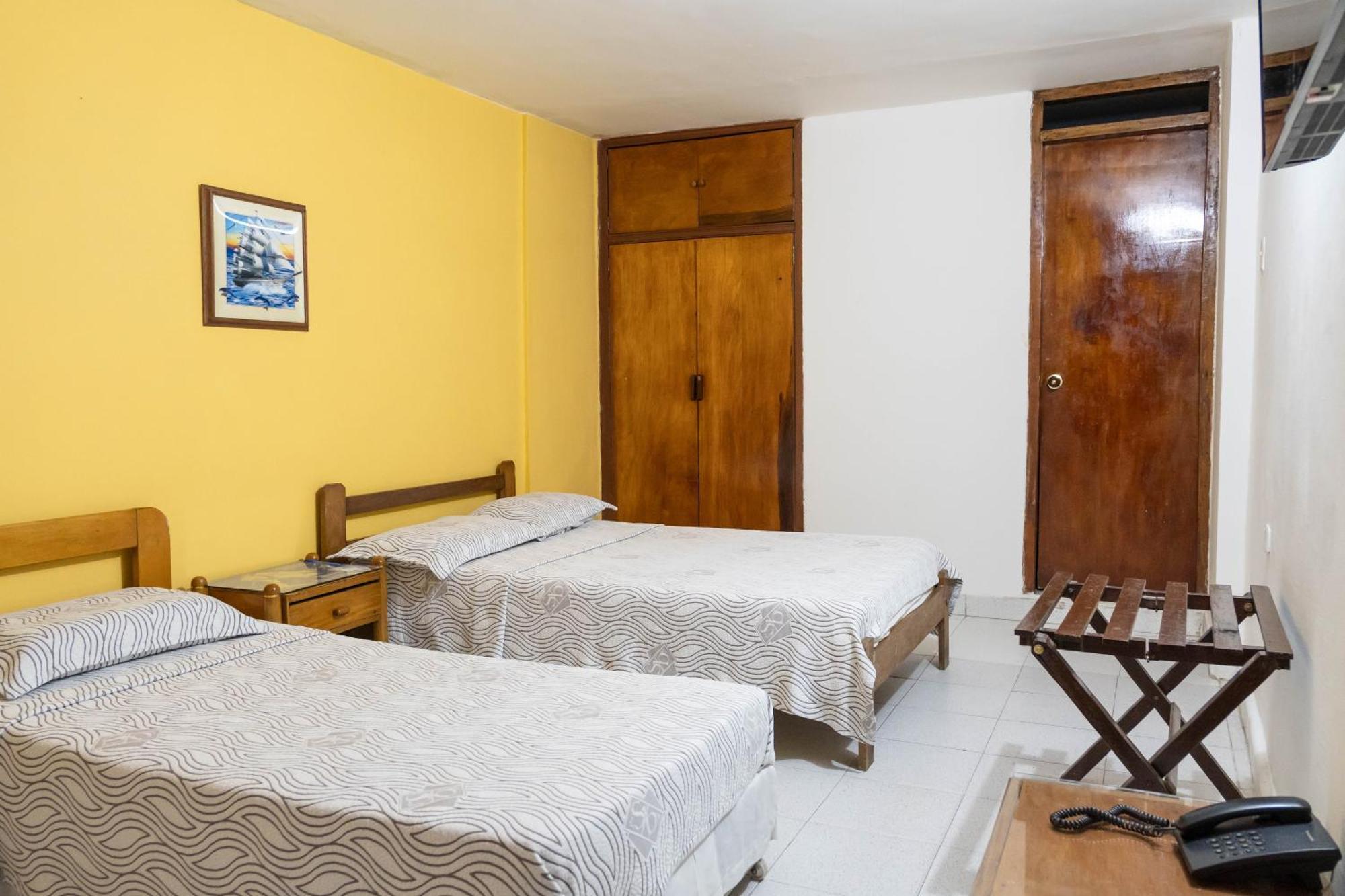 Hotel Veleros Cartagena ภายนอก รูปภาพ